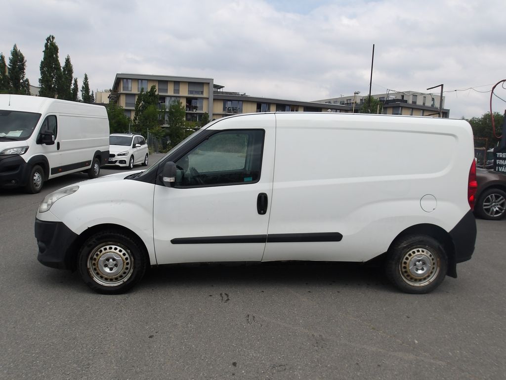 fiat-doblo-cargo-1-4i-cr-1-maj-21-dph - 1