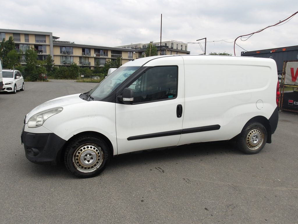 fiat-doblo-cargo-1-4i-cr-1-maj-21-dph - 3