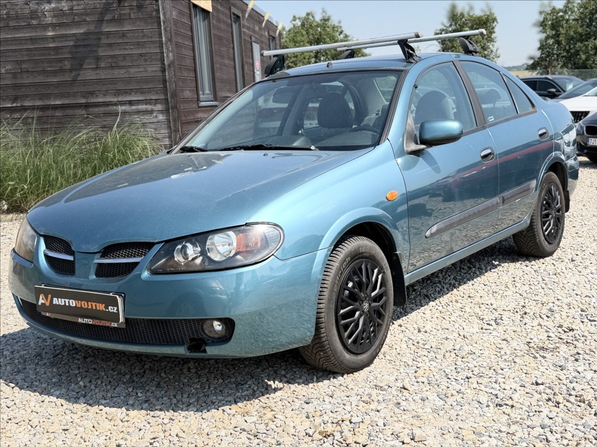 Nissan Almera 1,8 i