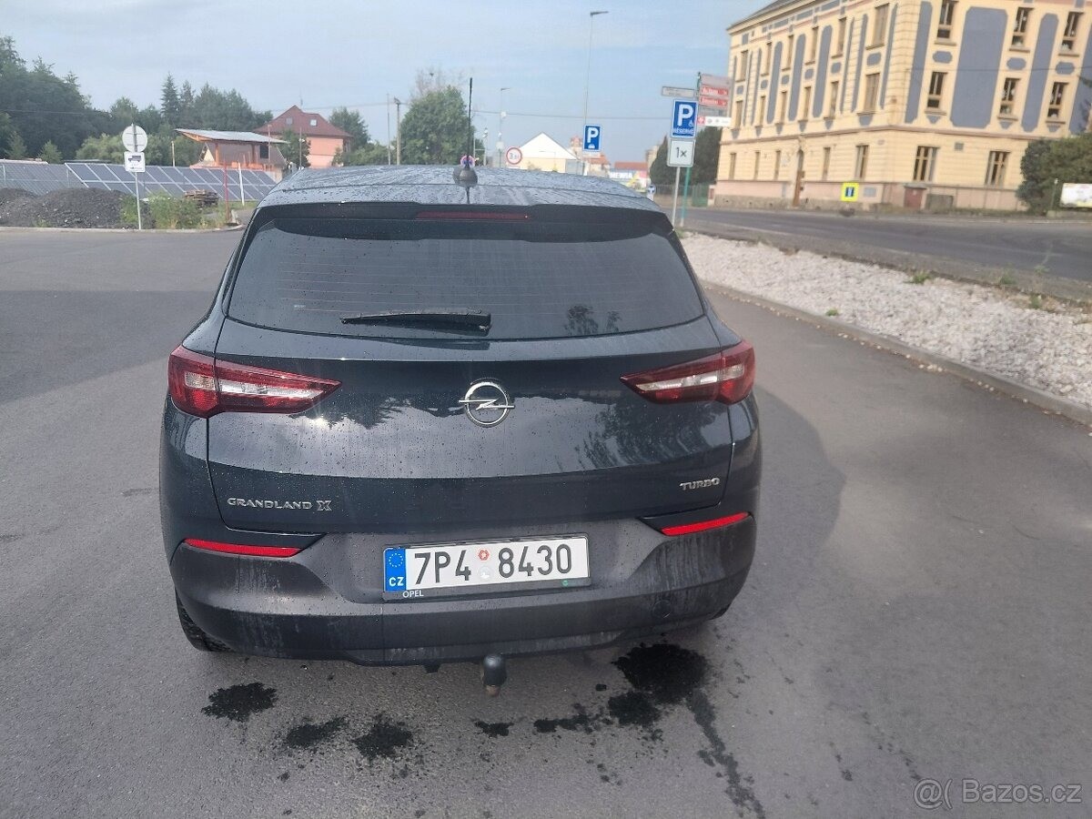 opel-grandland-1-2-x-benzin-96kw - 8