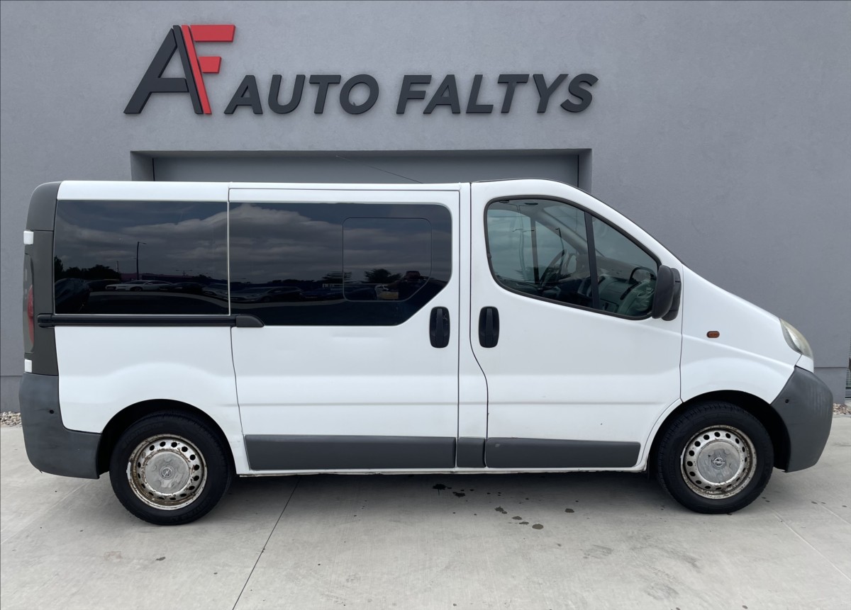opel-vivaro-1-9-dci-74kw-9-mist - 1