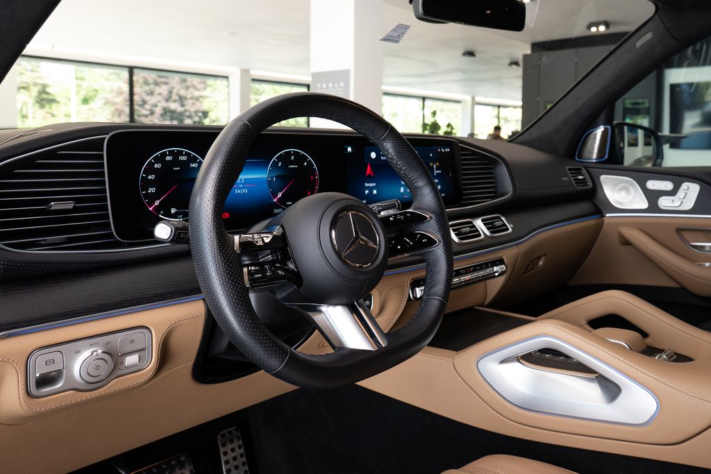 mercedes-benz-d-4matic-e-active-body-control-amg-premium-plus - 4
