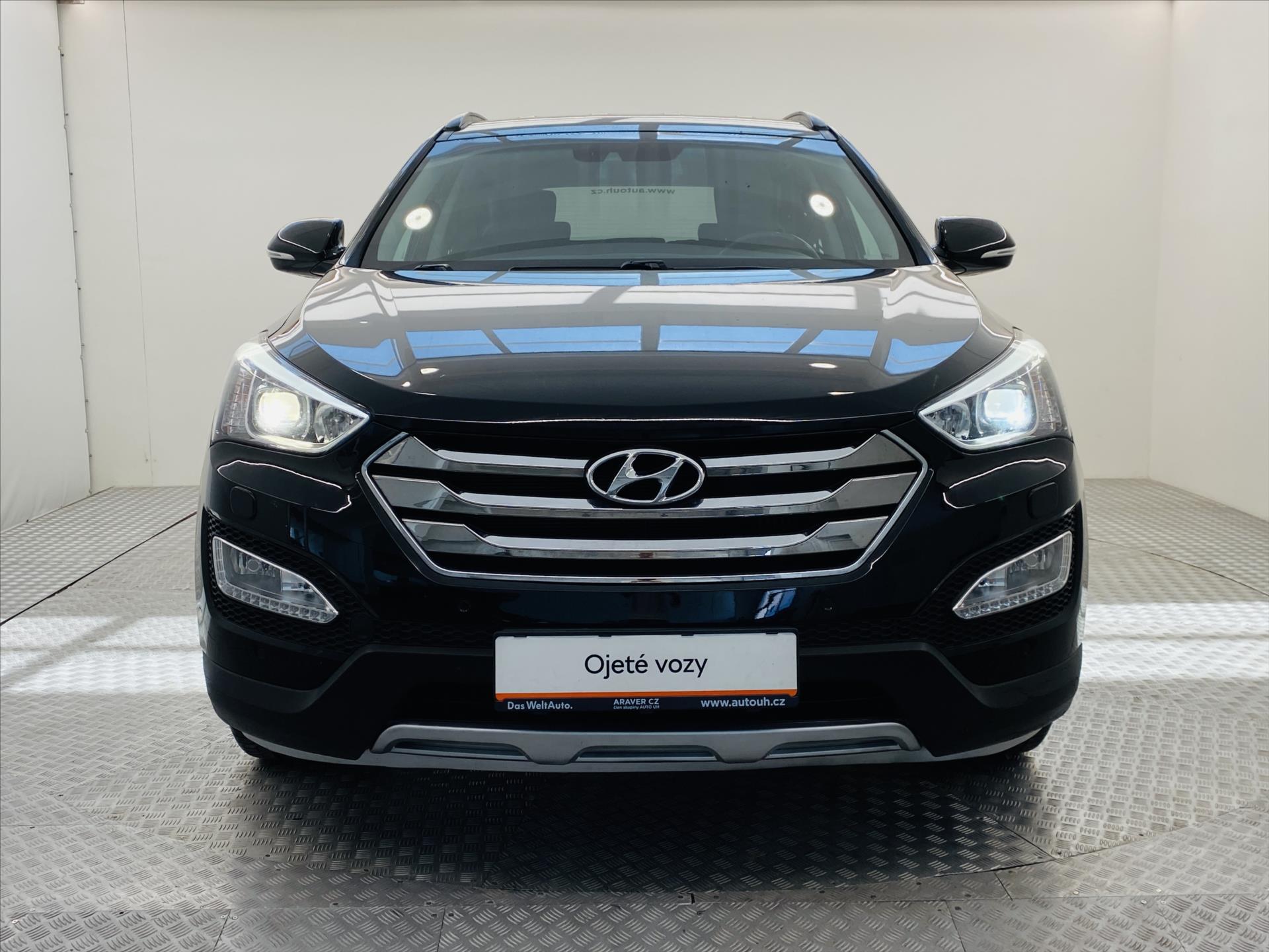 hyundai-santa-fe-2-2-crdi-145kw-style-4x4 - 3