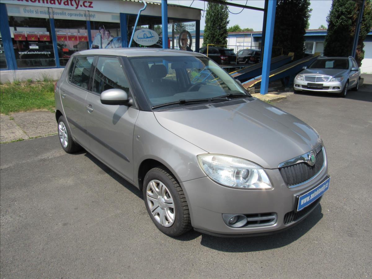 skoda-fabia-1-2-htp-44kw-ambiente - 2
