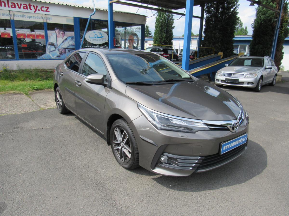 toyota-corolla-1-6-vvt-i-97kw-sedan - 2
