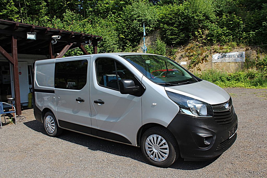 opel-vivaro-1-6-bicdti-103-kw-5-mist - 3