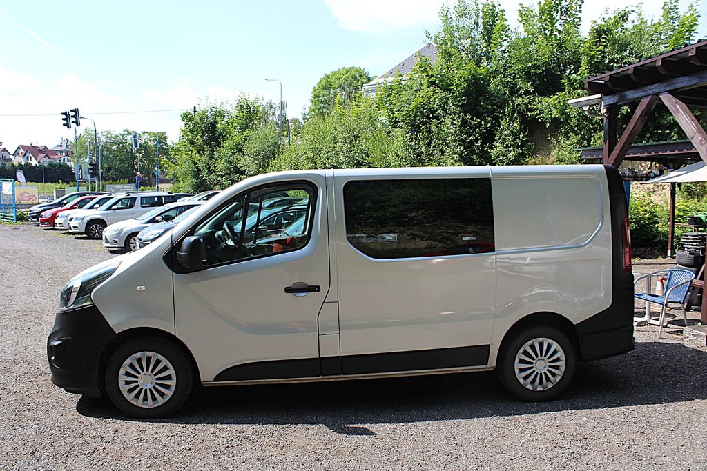 opel-vivaro-1-6-bicdti-103-kw-5-mist - 6