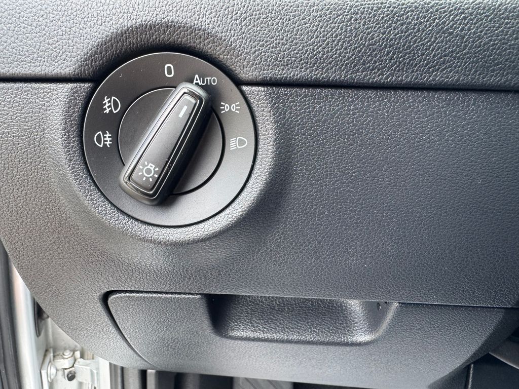 skoda-octavia-combi-2-0-tdi-dsg-style - 7
