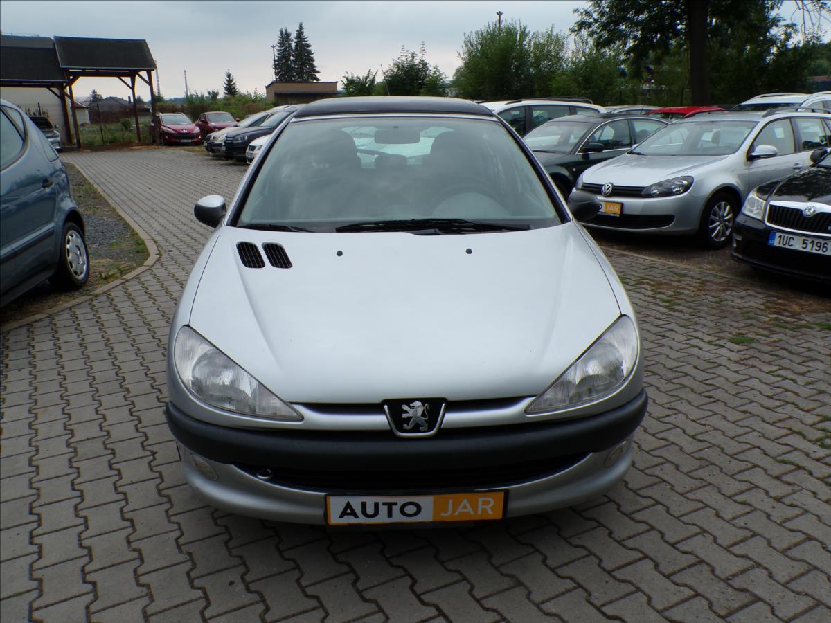 peugeot-206-1-4-i - 1