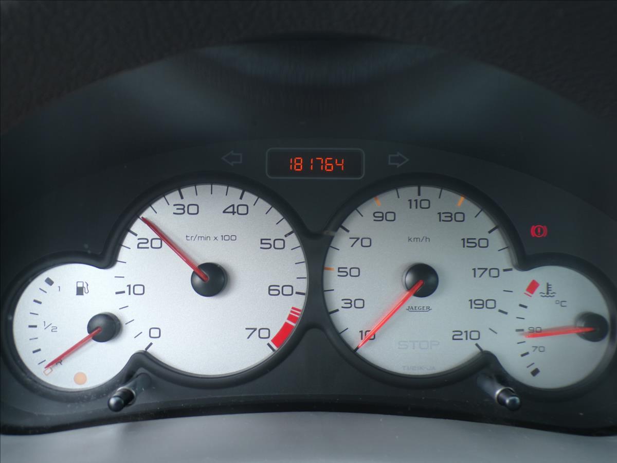 peugeot-206-1-4-i - 7