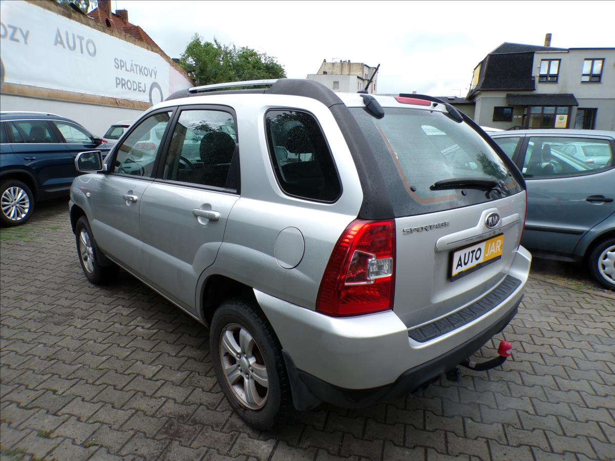 kia-sportage-2-0-crdi - 3