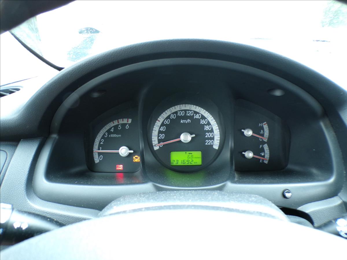 kia-sportage-2-0-crdi - 7