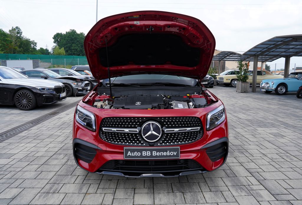 mercedes-benz-glb-200d-4matic-amg-at-150-ps-led - 8