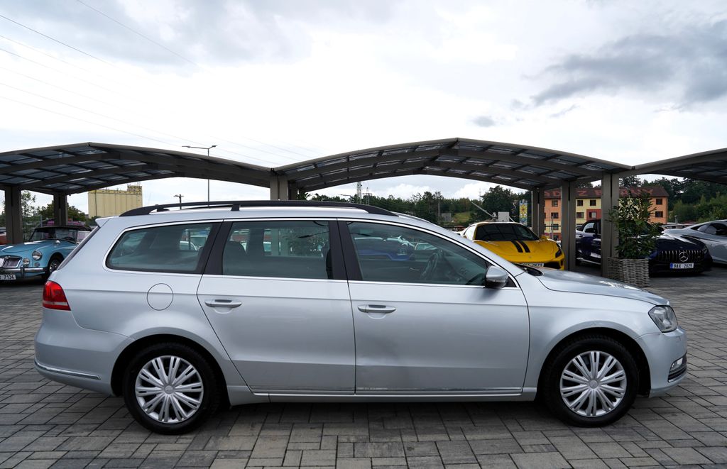 volkswagen-passat-2-0-tdi-dsg-140ps-navigace - 6