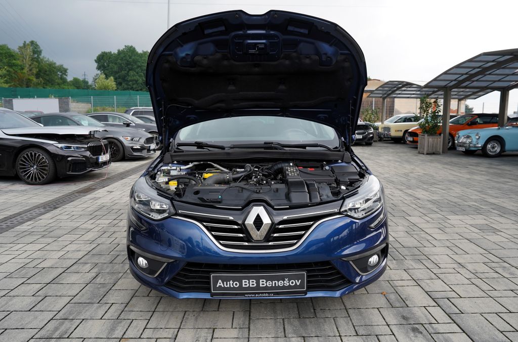 renault-megane-1-2-tce-automat-132-ps-cr - 8