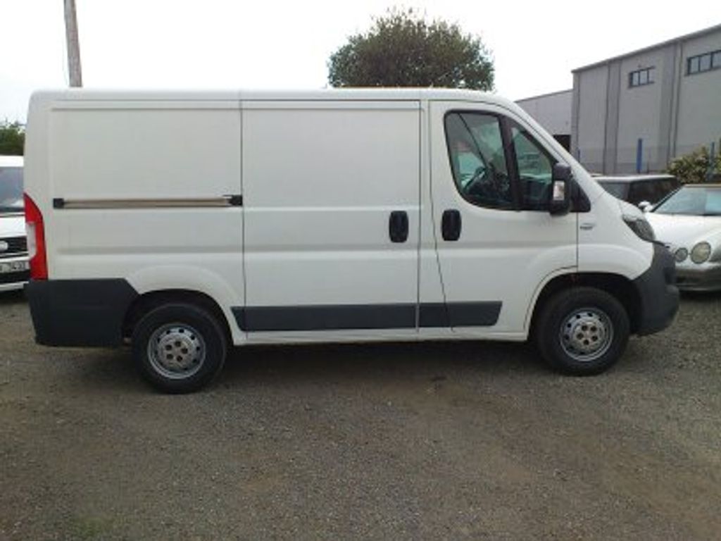 peugeot-boxer-2-2-hdi-84-kw-l1-h1 - 4