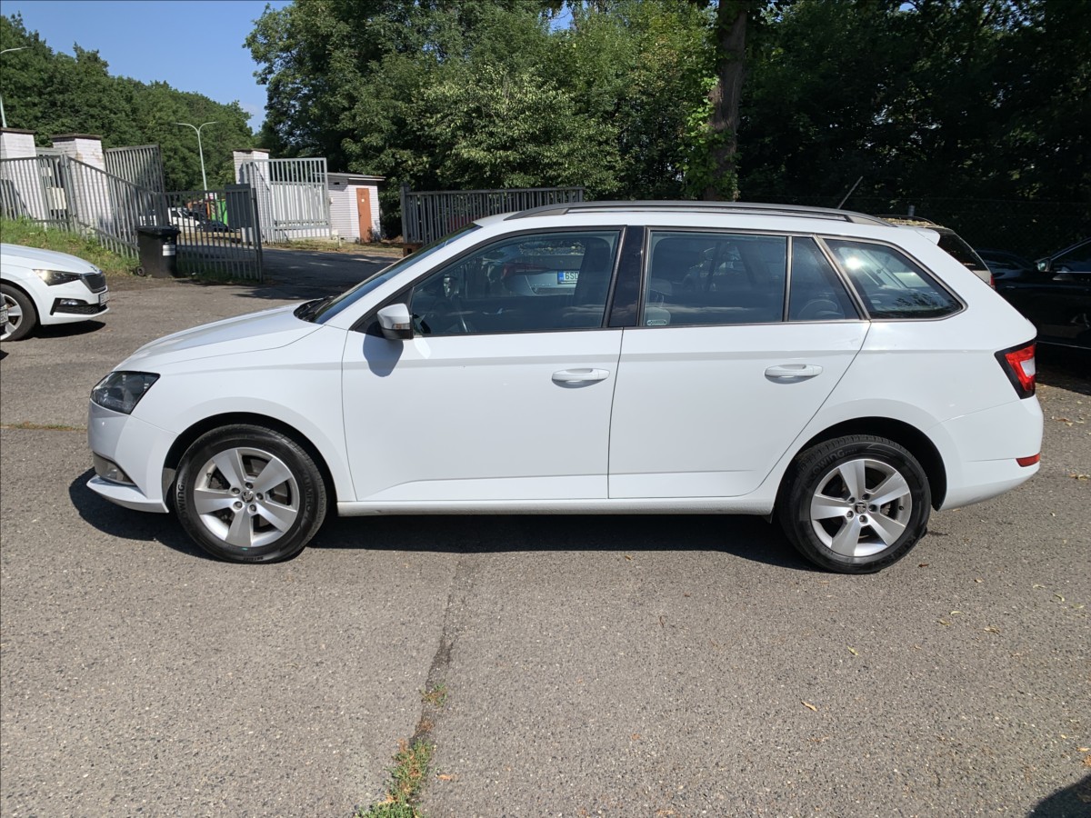skoda-fabia-1-0-tsi-81kw-1-maj-cr-serviska - 8
