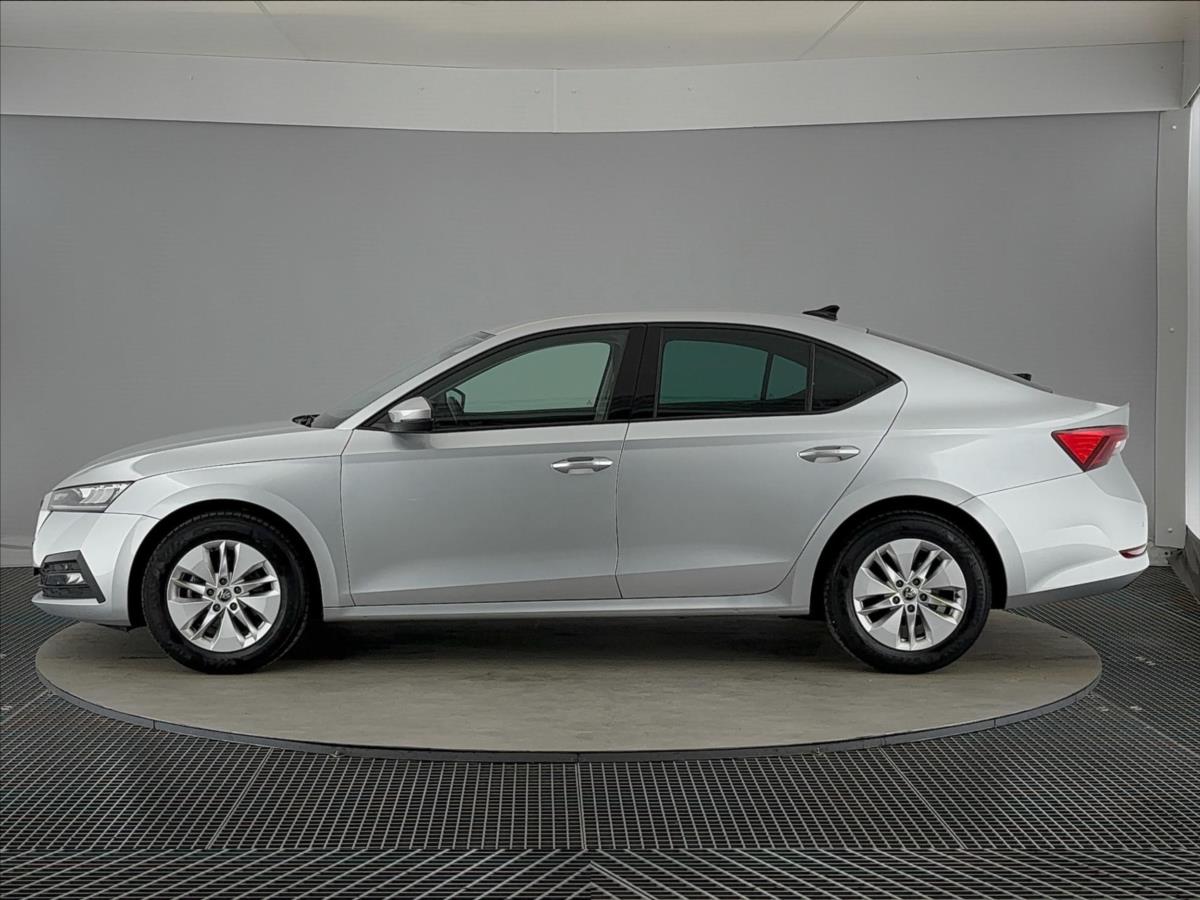 skoda-octavia-1-5-tsi-ambition-plus - 2