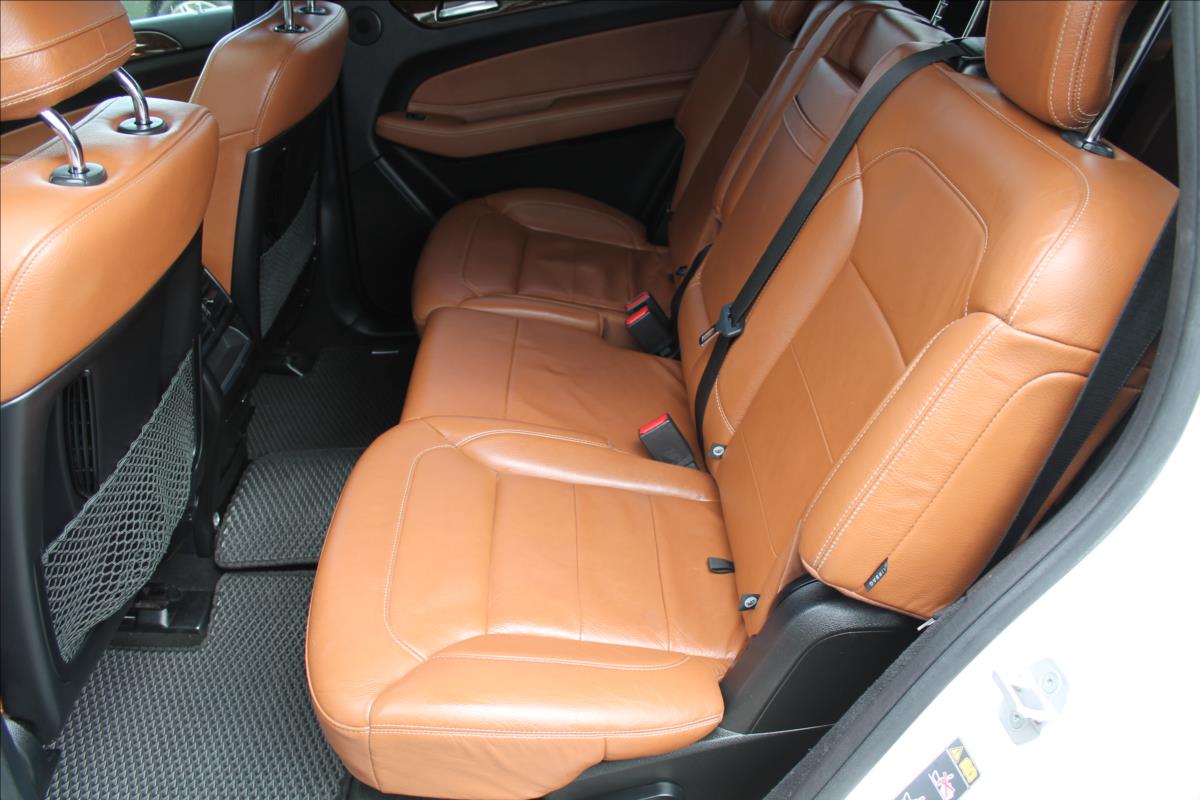 mercedes-benz-gls-350d-190kw-cr-1-maj-7-mist - 7