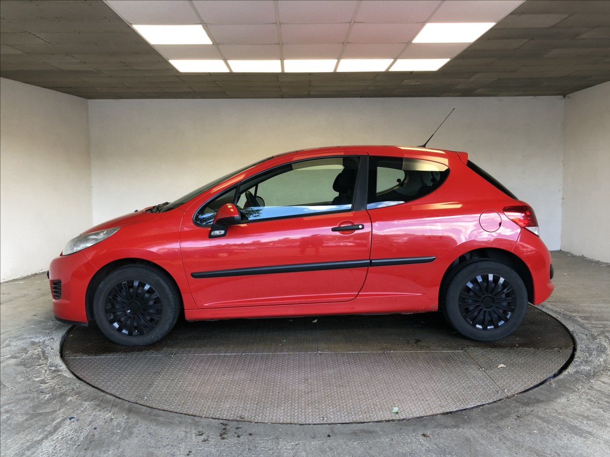 peugeot-207-1-4-i - 3