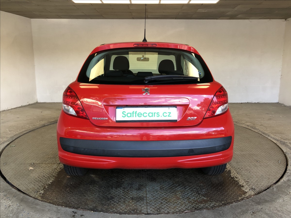 peugeot-207-1-4-i - 5