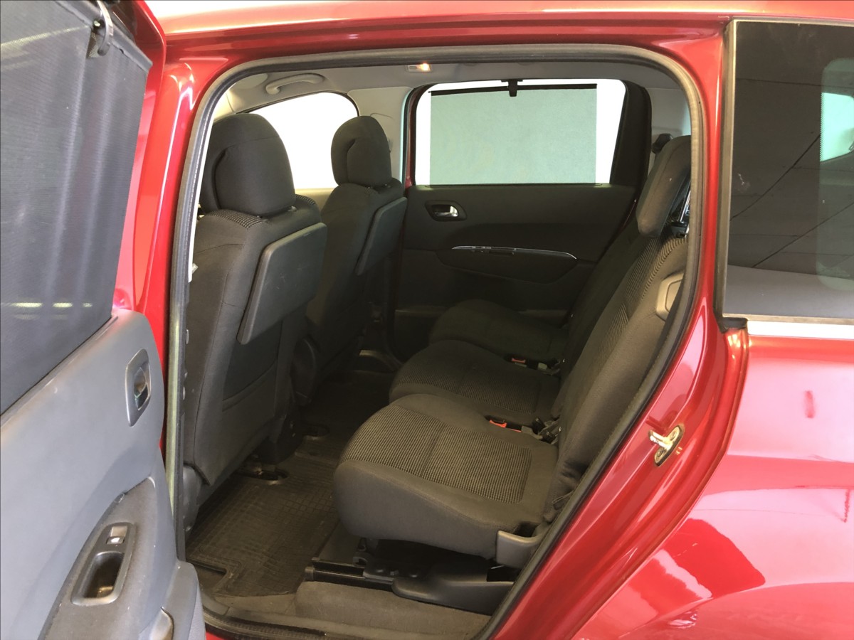 peugeot-5008-1-6-hdi - 9