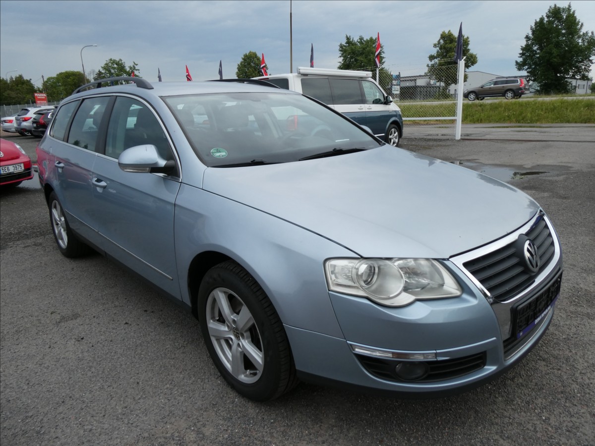 Volkswagen Passat 2,0 TDi 103kW Comfort,NAVI,TZ