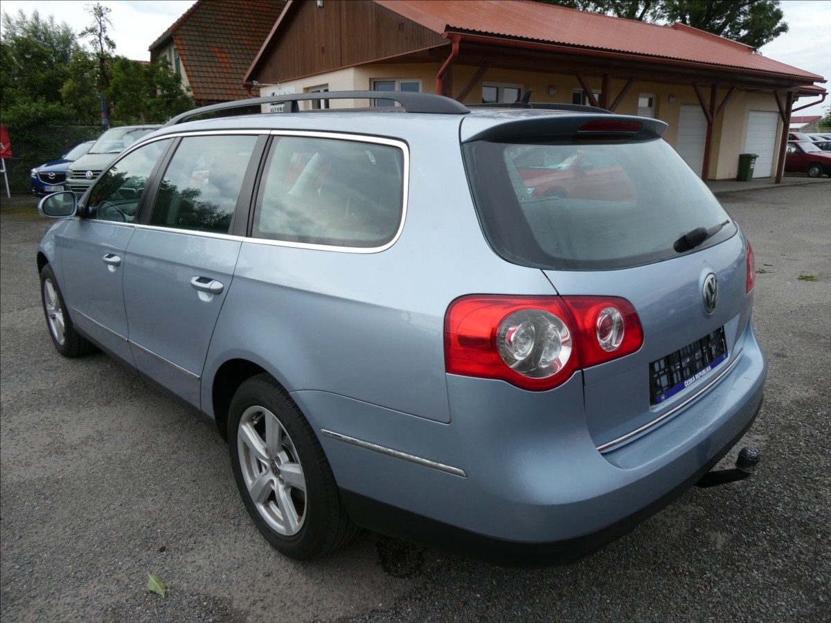 volkswagen-passat-2-0-tdi-103kw-comfort-navi-tz - 4