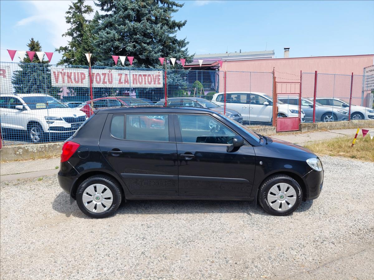 skoda-fabia-1-2-12v - 3