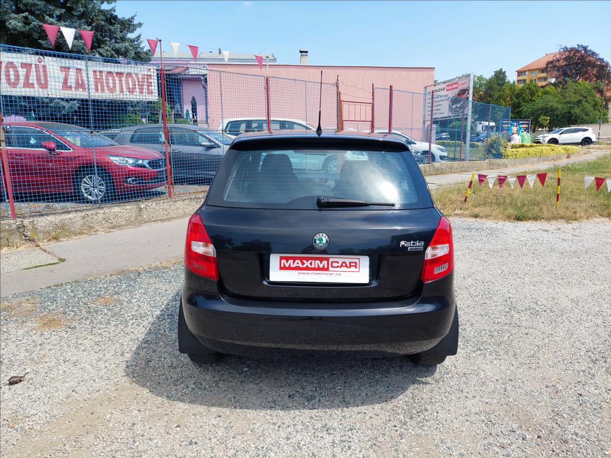 skoda-fabia-1-2-12v - 5