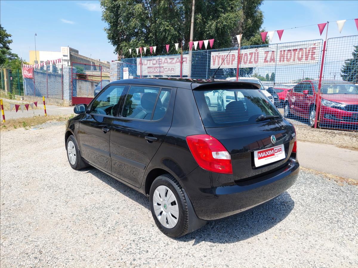 skoda-fabia-1-2-12v - 6