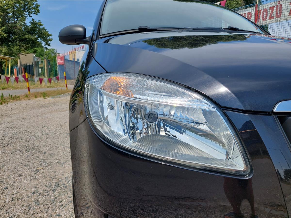 skoda-fabia-1-2-12v - 8