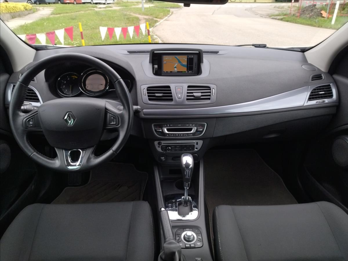renault-megane-1-5-dci-81kw-limited - 9