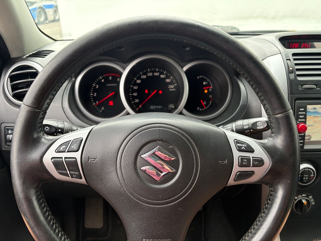 suzuki-grand-vitara-1-9ddis-95kw-tazne-4x4 - 7