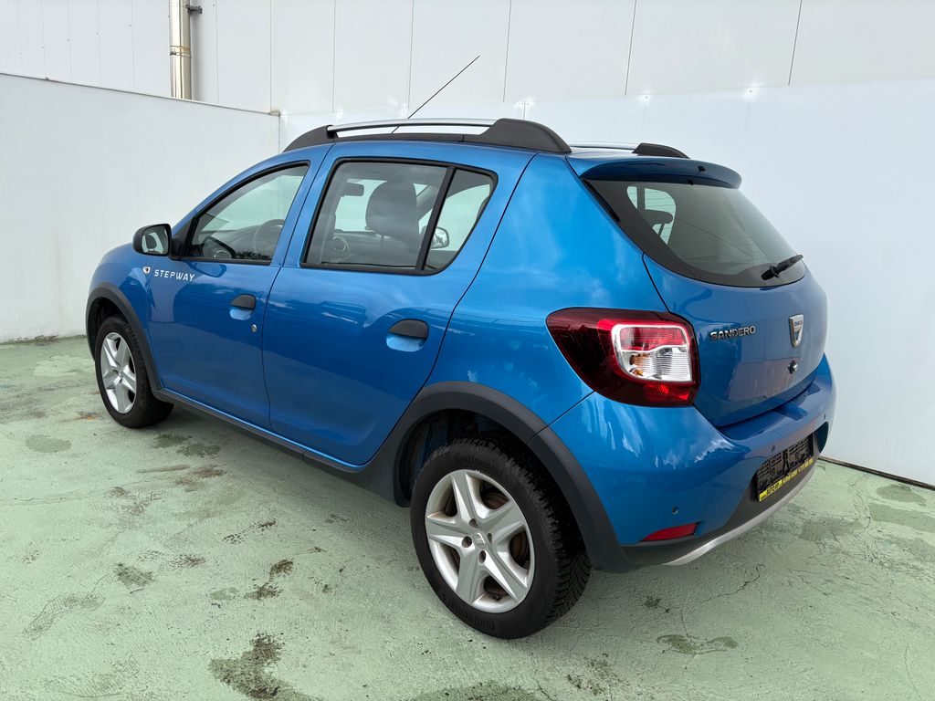 dacia-sandero-0-9tce-66kw-stepway-klima - 3