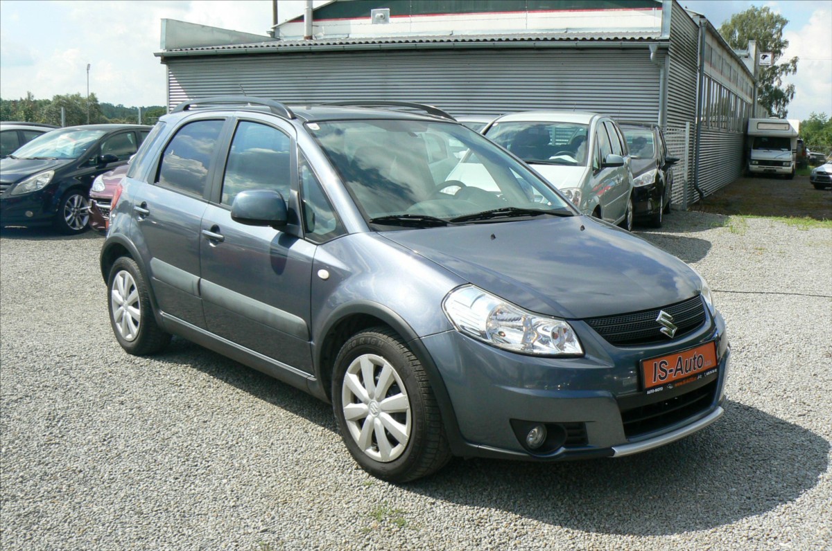 suzuki-sx4-1-6-gl-crossline-4x2 - 1