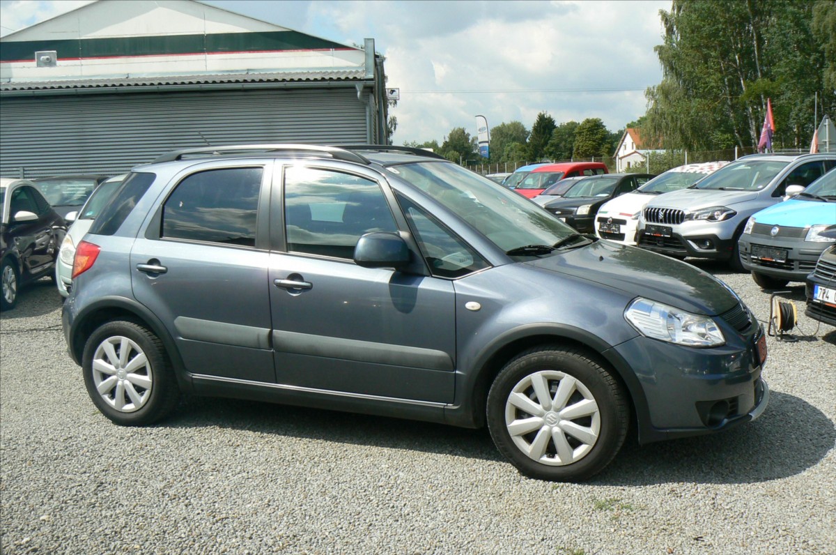 suzuki-sx4-1-6-gl-crossline-4x2 - 6
