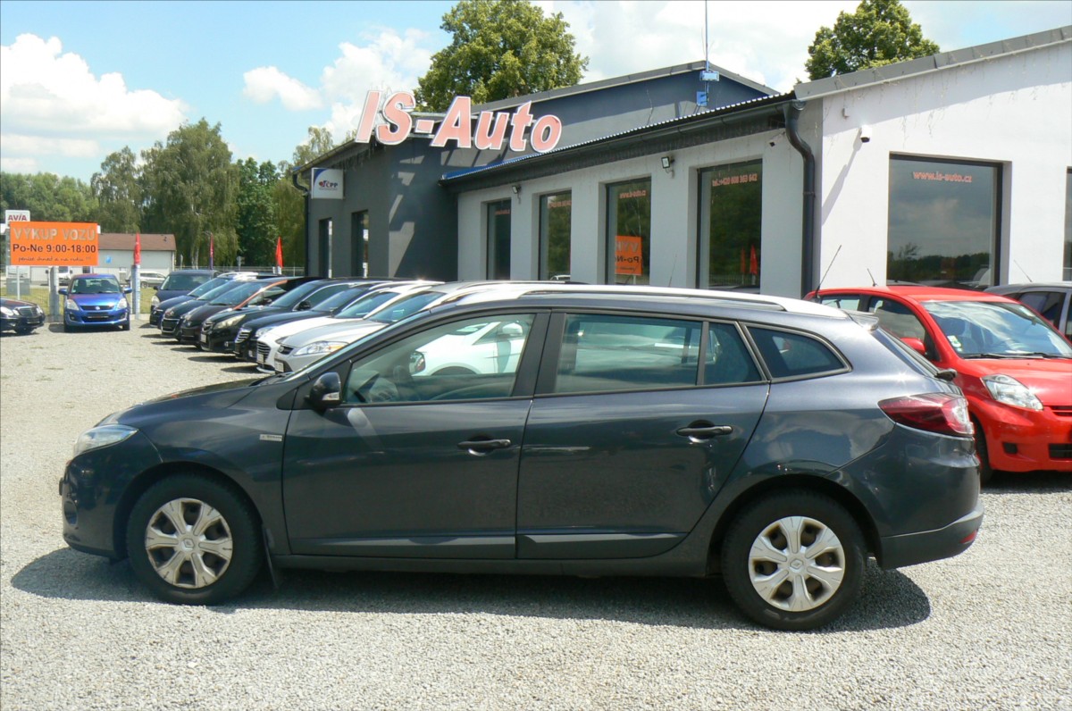 renault-megane-1-5-dci-grand-tour - 7
