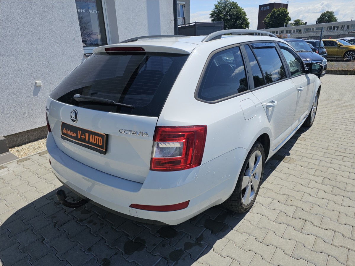 skoda-octavia-2-0tdi-110kw-elegance-tz - 5