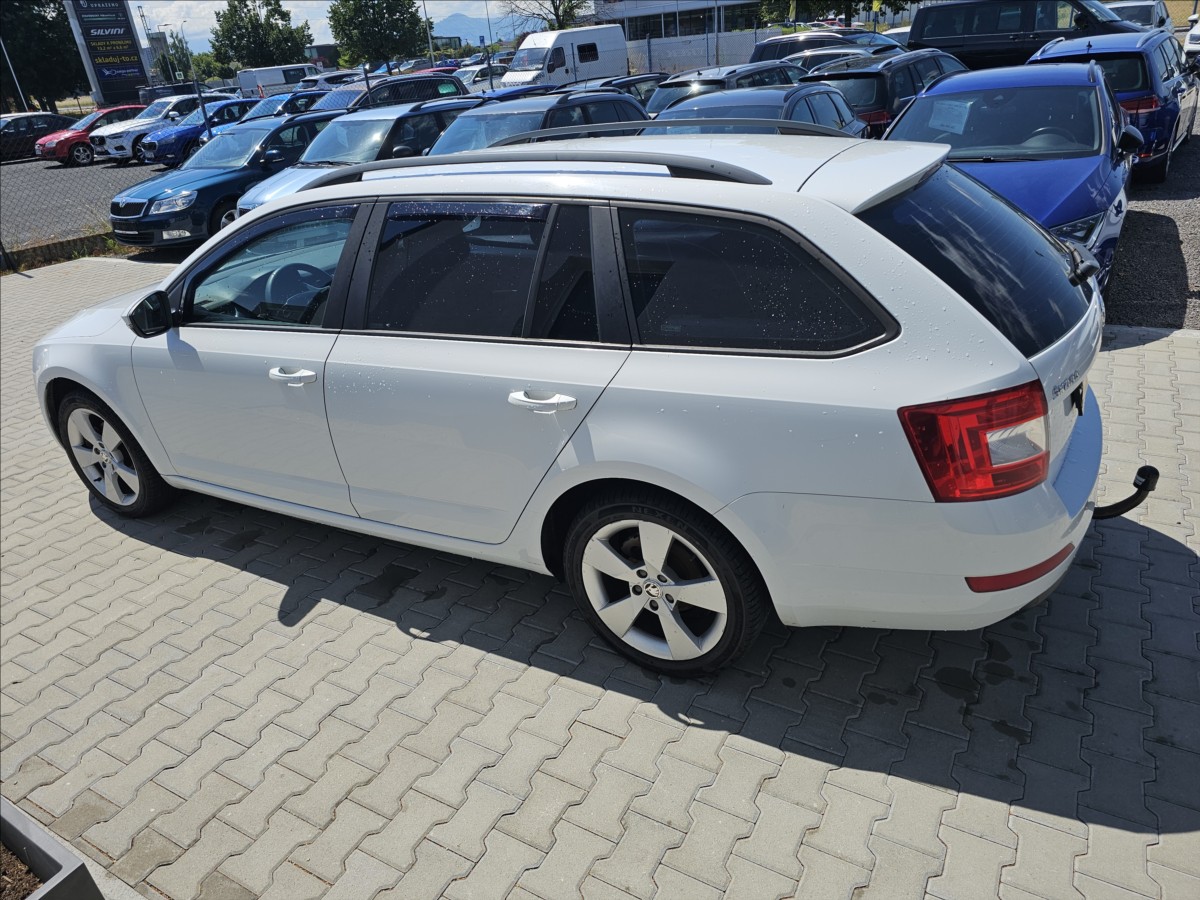 skoda-octavia-2-0tdi-110kw-elegance-tz - 8