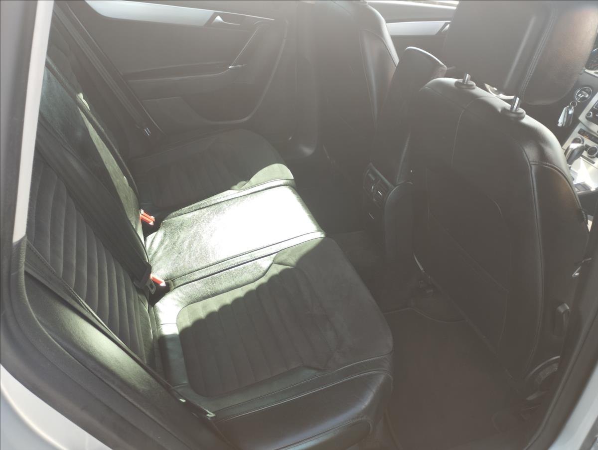 volkswagen-passat-2-0-tdi-103kw-dsg - 8