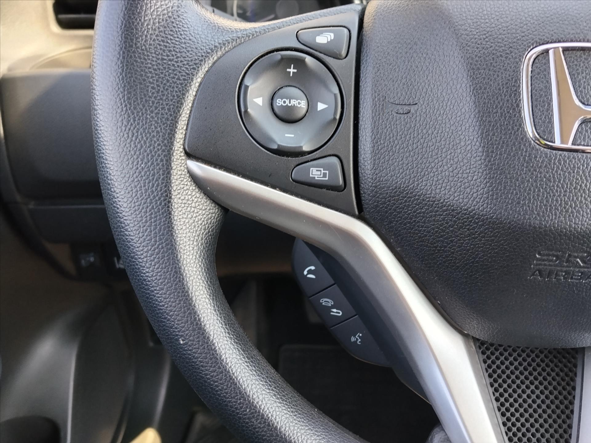 honda-jazz-1-3-1-3i-vtec-75kw - 6