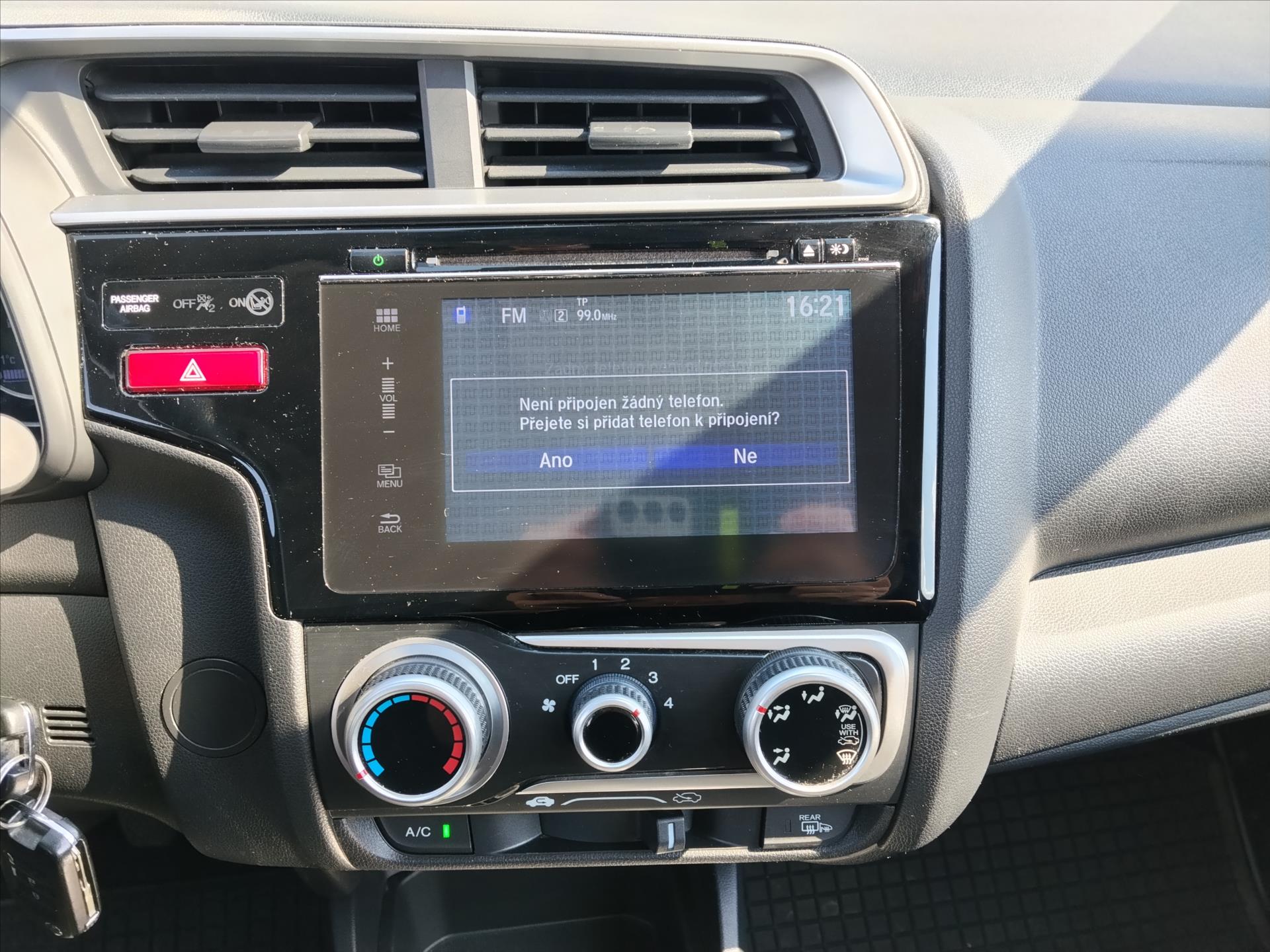 honda-jazz-1-3-1-3i-vtec-75kw - 9