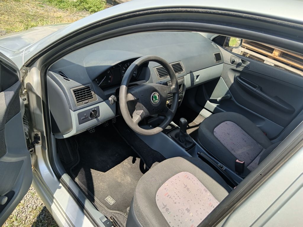 skoda-fabia-1-2-htp-classic-combi - 8