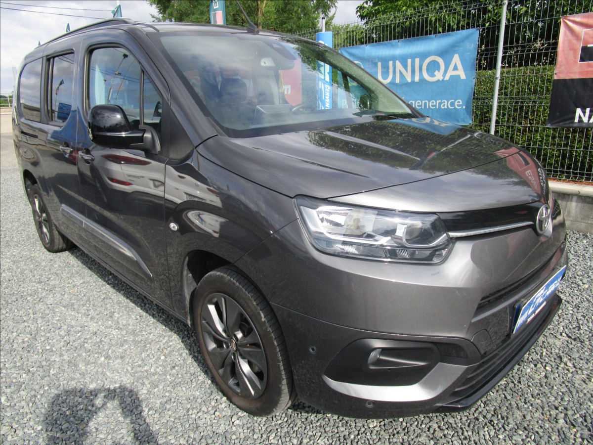 toyota-proace-city-verso-1-5d-4d-1-majitel - 2