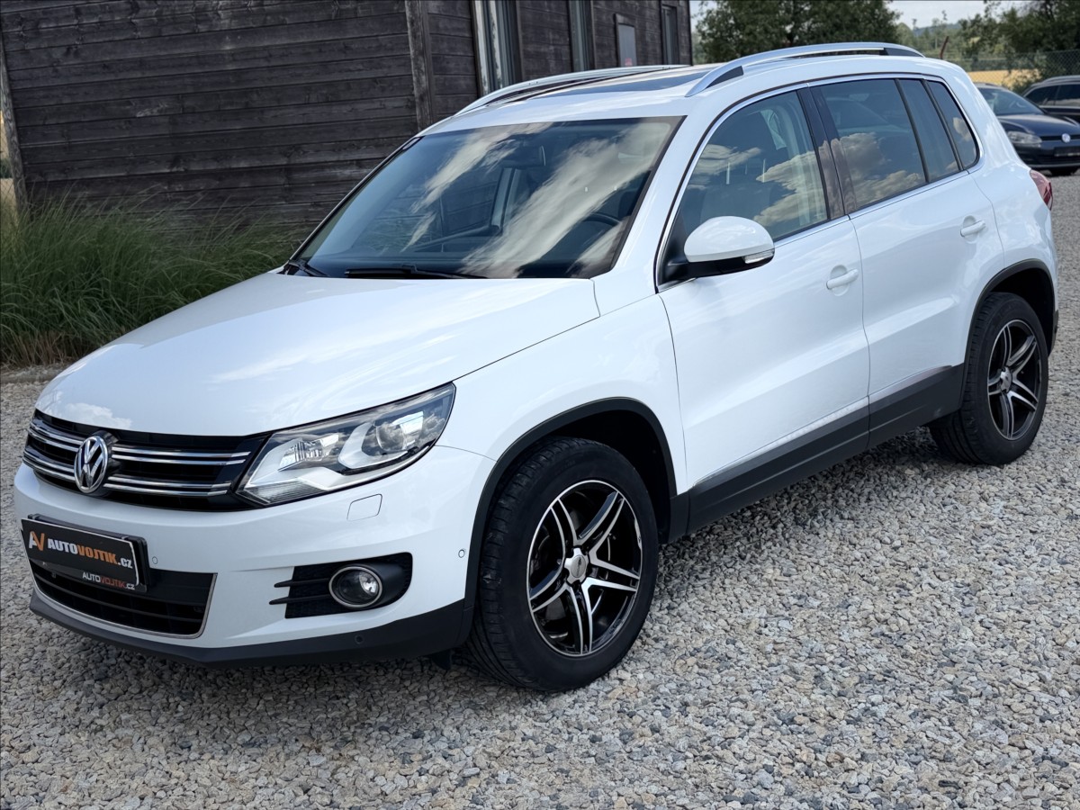 Volkswagen Tiguan 1,4 TSI PANORAMA, LED, BIXENON