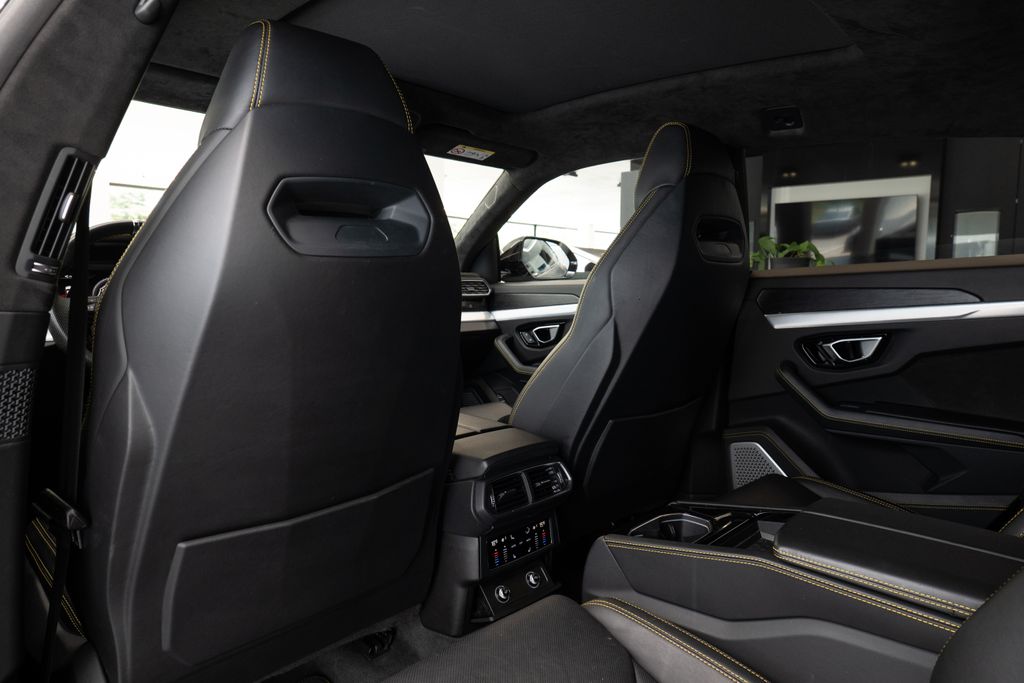 lamborghini-urus-23-b-o-3d-pano-full-adas-dab - 9