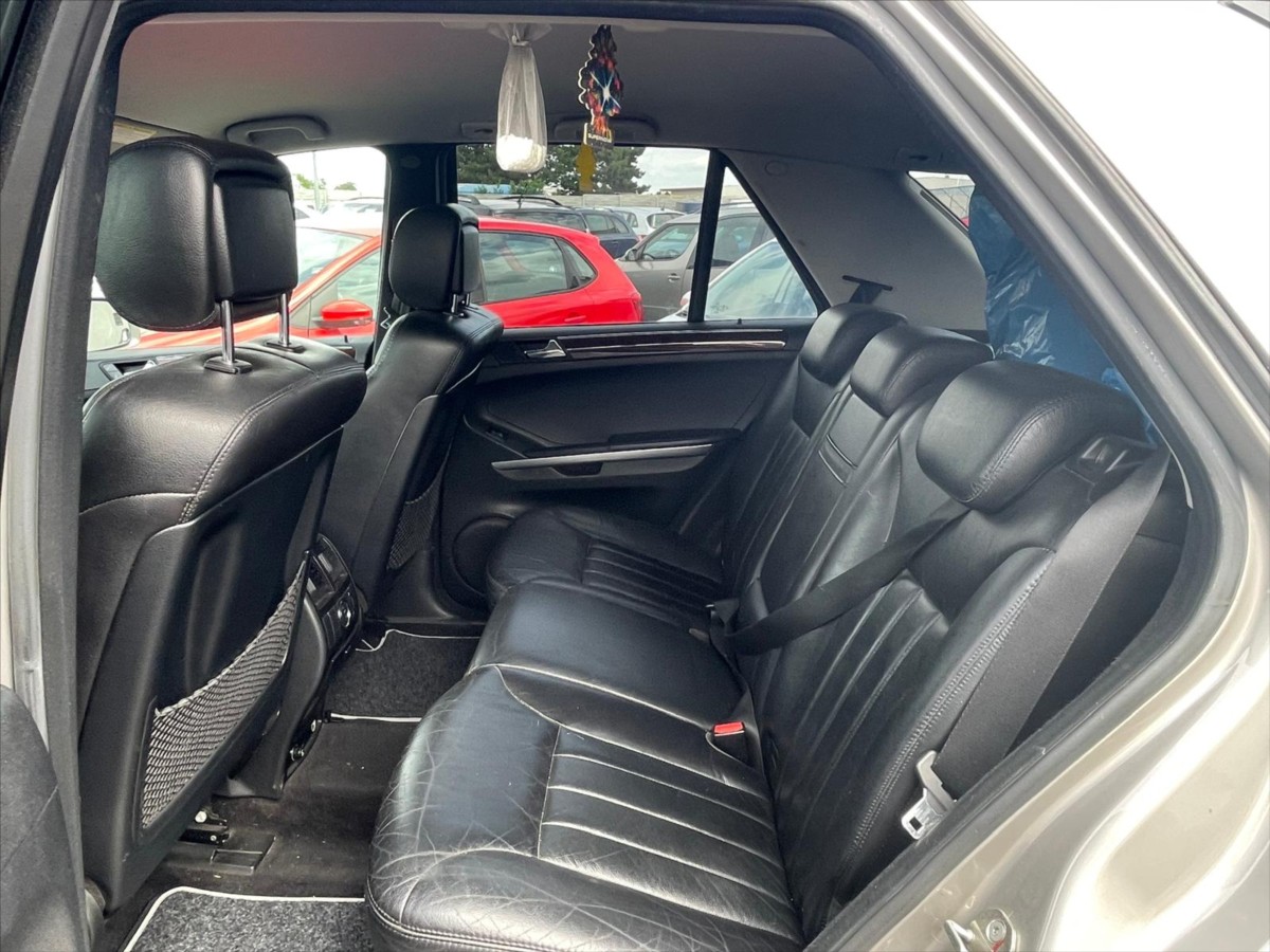 mercedes-benz-tridy-m-3-0-ml-320-cdi - 8