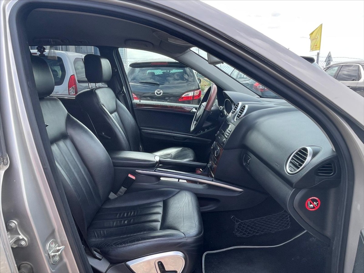 mercedes-benz-tridy-m-3-0-ml-320-cdi - 9