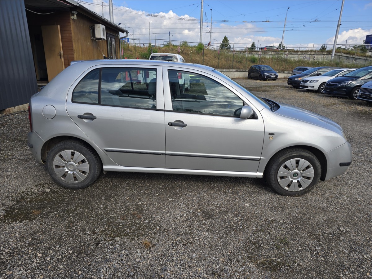 skoda-fabia-1-4-mpi-nova-stk - 3